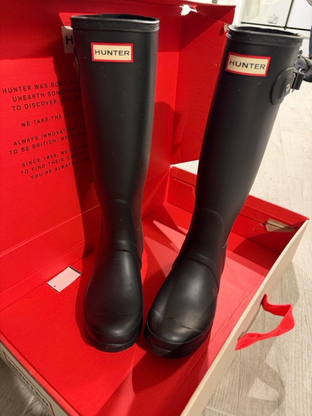 Women Hunter Tall Original Rain Boots in Black